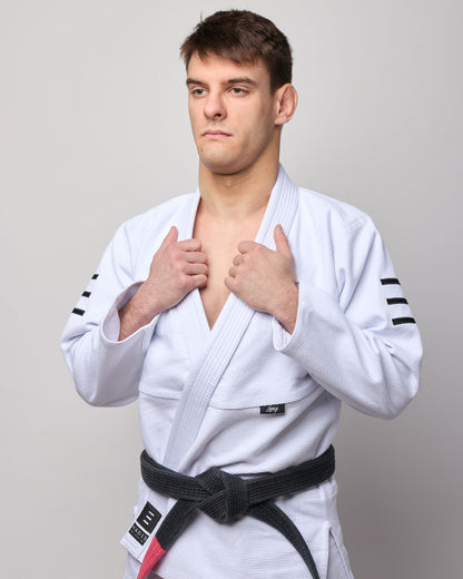 Legacy Gi | White